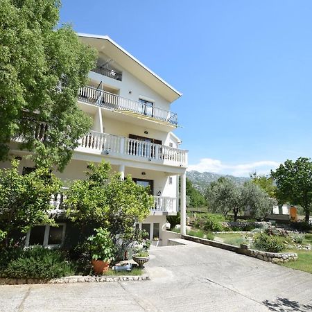 Apartments Nina Starigrad Paklenica Eksteriør bilde